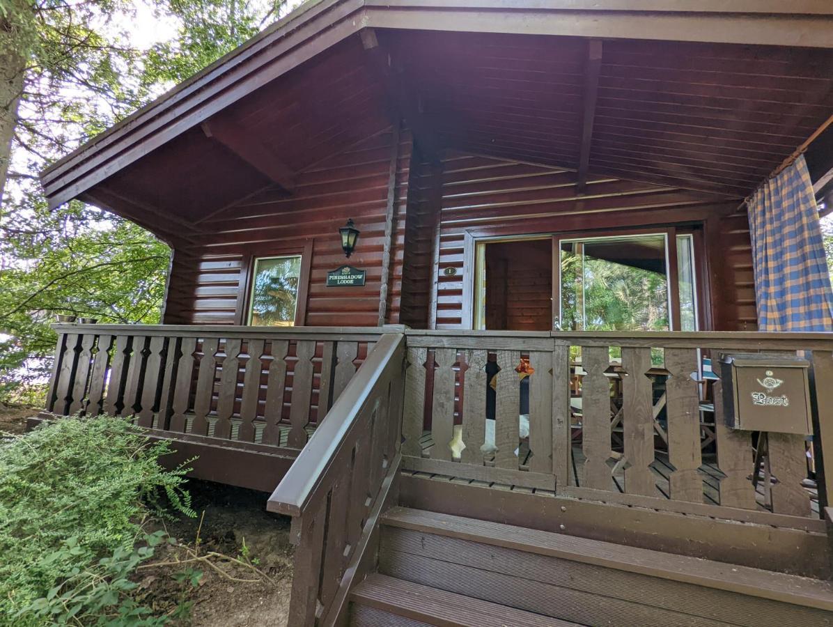 Pineshadow Lodge-Dog Friendly Kenwick Park Louth Louth  Exteriör bild